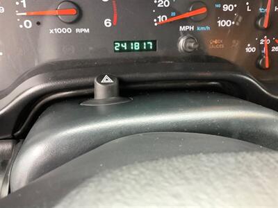 2004 Jeep Wrangler Unlimited   - Photo 17 - Crest Hill, IL 60403