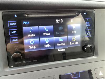 2016 Toyota Sienna XLE 8-Passenger - Photo 23 - Crest Hill, IL 60403