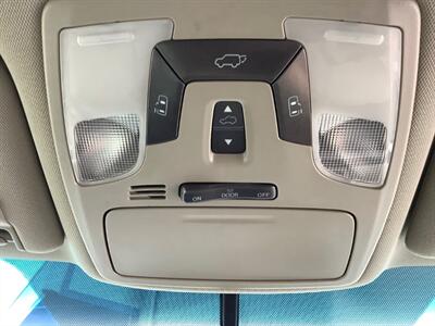 2016 Toyota Sienna XLE 8-Passenger - Photo 43 - Crest Hill, IL 60403