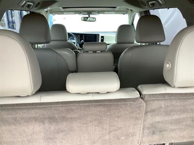 2016 Toyota Sienna XLE 8-Passenger - Photo 50 - Crest Hill, IL 60403
