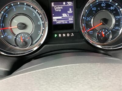 2012 Chrysler Town & Country Touring   - Photo 20 - Crest Hill, IL 60403