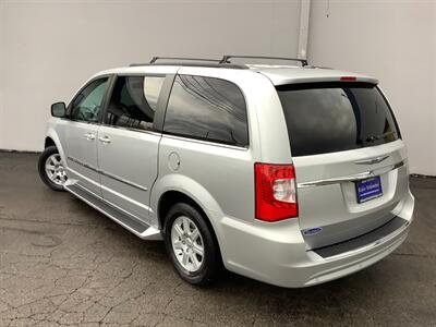 2012 Chrysler Town & Country Touring   - Photo 3 - Crest Hill, IL 60403