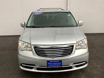 2012 Chrysler Town & Country Touring   - Photo 7 - Crest Hill, IL 60403