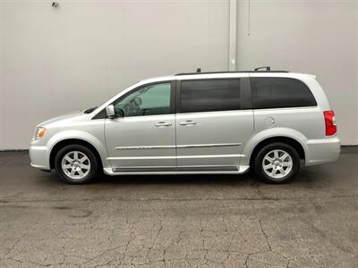 2012 Chrysler Town & Country Touring   - Photo 2 - Crest Hill, IL 60403