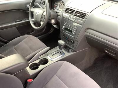 2009 Ford Fusion V6 SE - Photo 28 - Crest Hill, IL 60403