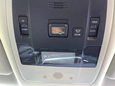 2019 Lexus UX 250h   - Photo 37 - Crest Hill, IL 60403