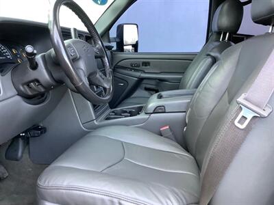 2006 Chevrolet Silverado 2500 LT3   - Photo 16 - Crest Hill, IL 60403