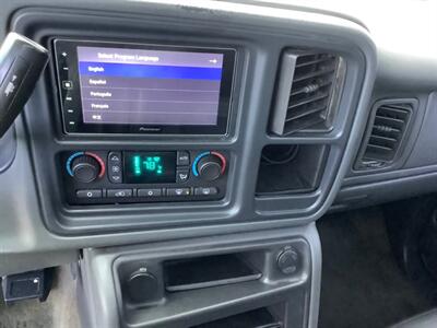 2006 Chevrolet Silverado 2500 LT3   - Photo 17 - Crest Hill, IL 60403