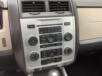 2008 Mercury Mariner I4   - Photo 15 - Crest Hill, IL 60403