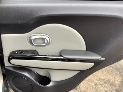 2016 Kia Soul +   - Photo 28 - Crest Hill, IL 60403