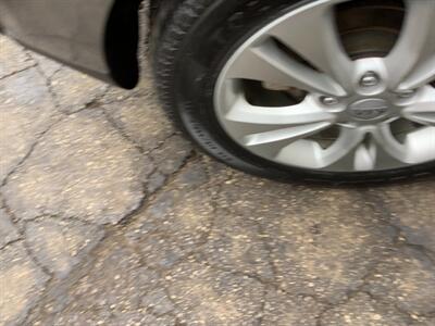 2016 Kia Soul +   - Photo 46 - Crest Hill, IL 60403