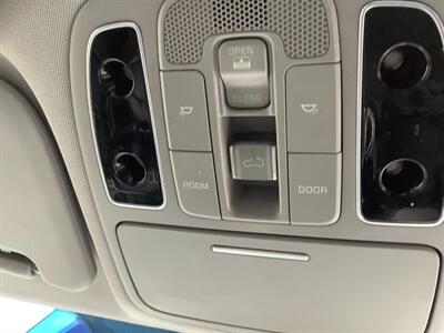 2016 Kia Soul +   - Photo 37 - Crest Hill, IL 60403