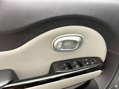 2016 Kia Soul +   - Photo 12 - Crest Hill, IL 60403