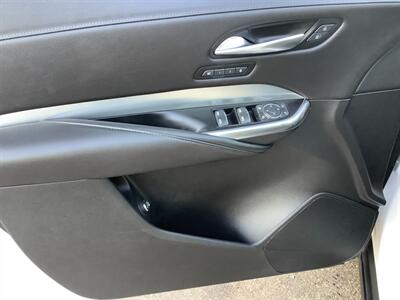 2020 Cadillac XT4 Premium Luxury - Photo 13 - Crest Hill, IL 60403