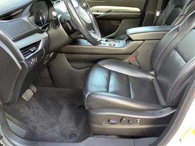 2020 Cadillac XT4 Premium Luxury - Photo 16 - Crest Hill, IL 60403