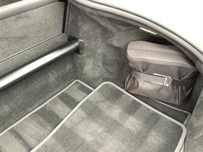 2025 Aston Martin Vantage  $242k Window Sticker! - Photo 45 - Crest Hill, IL 60403