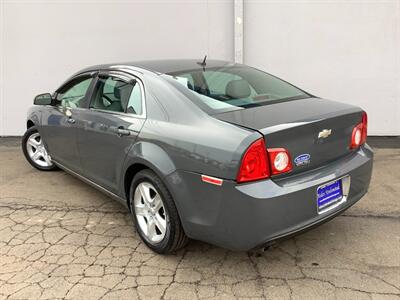 2009 Chevrolet Malibu LT1   - Photo 4 - Crest Hill, IL 60403