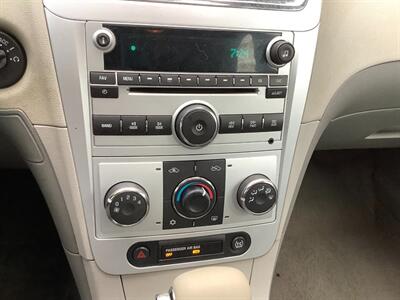 2009 Chevrolet Malibu LT1   - Photo 17 - Crest Hill, IL 60403