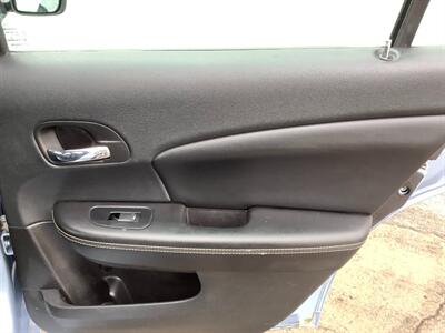 2014 Chrysler 200 Limited   - Photo 19 - Crest Hill, IL 60403