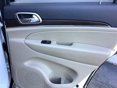 2014 Jeep Grand Cherokee Limited - Photo 28 - Crest Hill, IL 60403