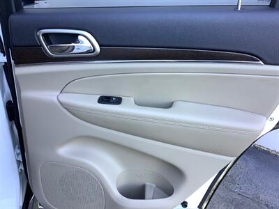 2014 Jeep Grand Cherokee Limited   - Photo 30 - Crest Hill, IL 60403