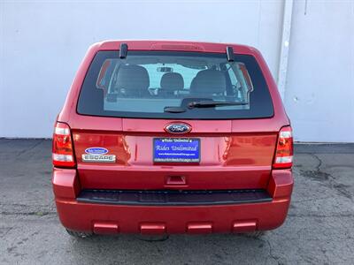 2012 Ford Escape XLS   - Photo 7 - Crest Hill, IL 60403