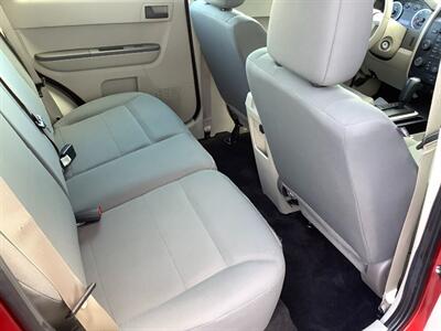 2012 Ford Escape XLS   - Photo 28 - Crest Hill, IL 60403
