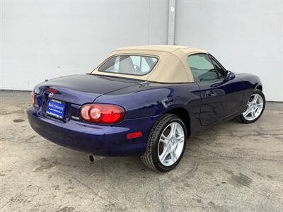 2004 Mazda MX-5 Miata LS   - Photo 36 - Crest Hill, IL 60403