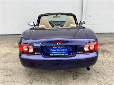 2004 Mazda MX-5 Miata LS   - Photo 41 - Crest Hill, IL 60403