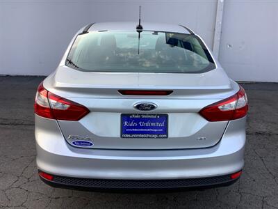 2012 Ford Focus SEL - Photo 5 - Crest Hill, IL 60403