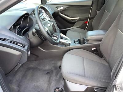 2012 Ford Focus SEL - Photo 12 - Crest Hill, IL 60403