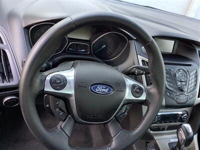 2012 Ford Focus SEL - Photo 15 - Crest Hill, IL 60403