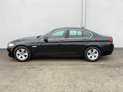 2013 BMW 5 Series 528i xDrive   - Photo 5 - Crest Hill, IL 60403