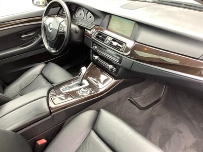 2013 BMW 5 Series 528i xDrive   - Photo 24 - Crest Hill, IL 60403