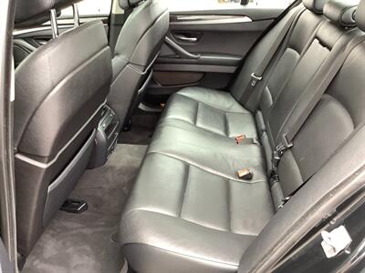 2013 BMW 5 Series 528i xDrive   - Photo 18 - Crest Hill, IL 60403