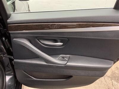 2013 BMW 5 Series 528i xDrive   - Photo 19 - Crest Hill, IL 60403