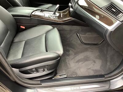 2013 BMW 5 Series 528i xDrive   - Photo 22 - Crest Hill, IL 60403