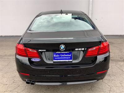 2013 BMW 5 Series 528i xDrive   - Photo 7 - Crest Hill, IL 60403