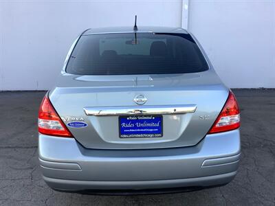 2010 Nissan Versa 1.8 SL   - Photo 5 - Crest Hill, IL 60403