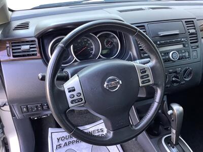 2010 Nissan Versa 1.8 SL   - Photo 14 - Crest Hill, IL 60403