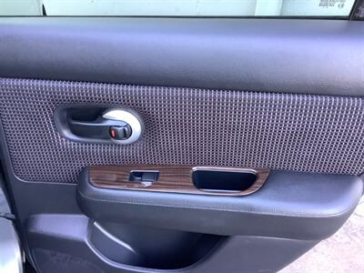 2010 Nissan Versa 1.8 SL   - Photo 21 - Crest Hill, IL 60403