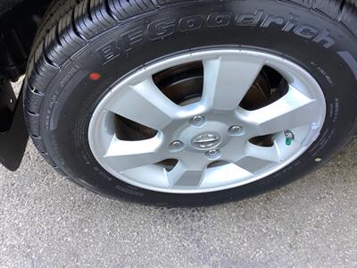 2010 Nissan Versa 1.8 SL   - Photo 32 - Crest Hill, IL 60403