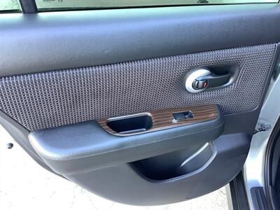 2010 Nissan Versa 1.8 SL   - Photo 19 - Crest Hill, IL 60403