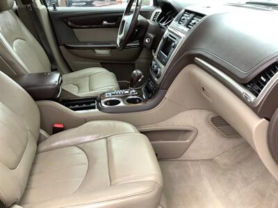 2013 GMC Acadia Denali   - Photo 39 - Crest Hill, IL 60403