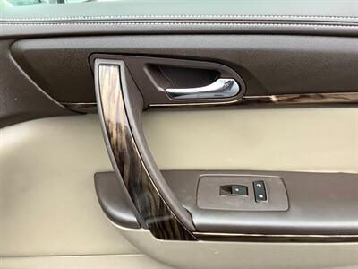 2013 GMC Acadia Denali   - Photo 37 - Crest Hill, IL 60403