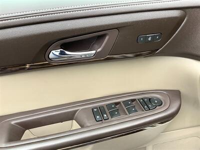 2013 GMC Acadia Denali   - Photo 12 - Crest Hill, IL 60403