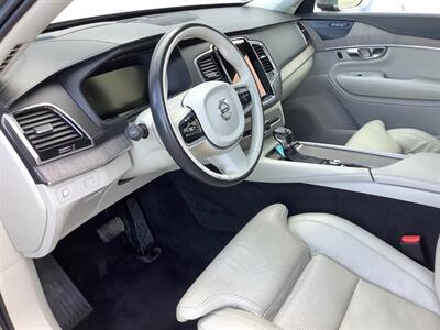 2020 Volvo XC90 T6 Inscription 6-Pas   - Photo 14 - Crest Hill, IL 60403