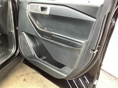 2021 Ford Explorer Police Interceptor Utility   - Photo 24 - Crest Hill, IL 60403