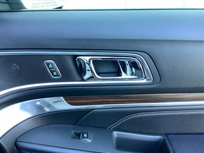 2018 Ford Explorer Limited   - Photo 43 - Crest Hill, IL 60403