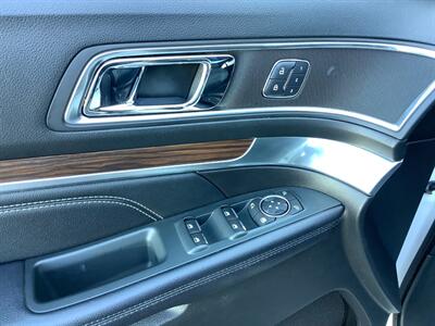 2018 Ford Explorer Limited   - Photo 10 - Crest Hill, IL 60403